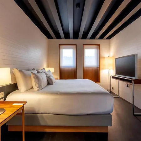 Atrio Hotel 5*