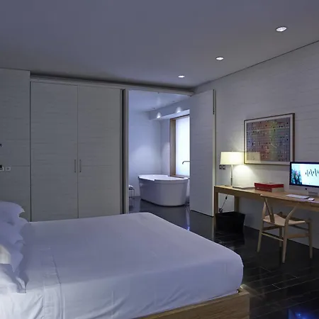 Hotel Atrio